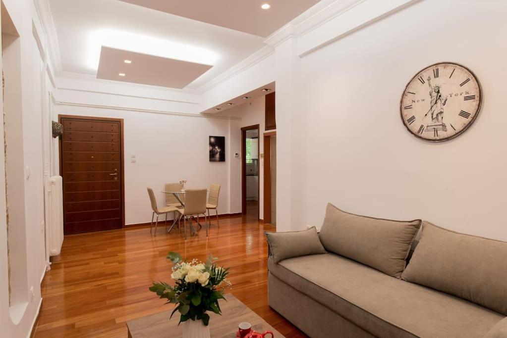 Kifisia Kallisti Suites Athena Bagian luar foto