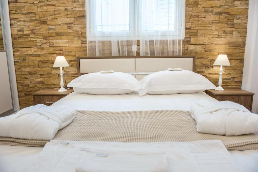 Kifisia Kallisti Suites Athena Bagian luar foto