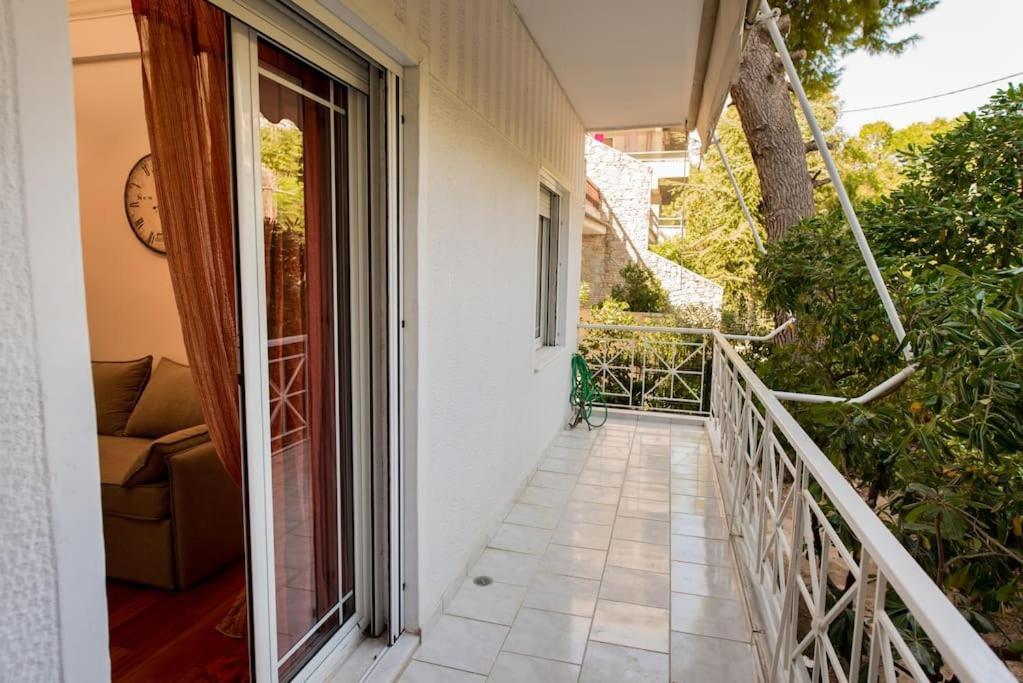 Kifisia Kallisti Suites Athena Bagian luar foto